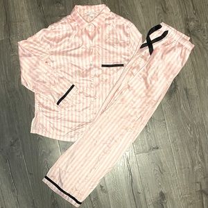 Victoria Secret Pajama Set Size M